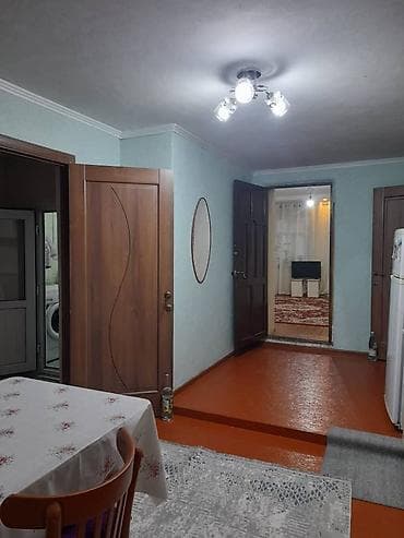 ош области: Продаётся дом в Сокулукском районе, рядом с трассой. 4 комнаты, все — 6