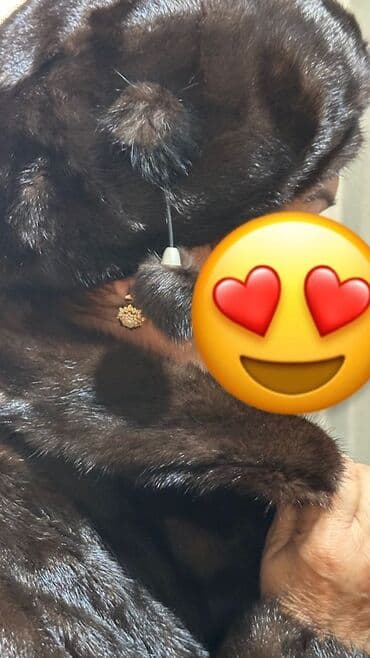 женский кошелек с отделением для телефона: Длинная женская шуба из натурального меха норки, темно-шоколадный — 4