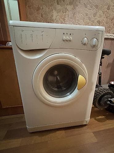 Стиральная машина Indesit с фронтальной загрузкой. Цена at lalafo.kg Стиральная машина Indesit с фронтальной загрузкой. Цена