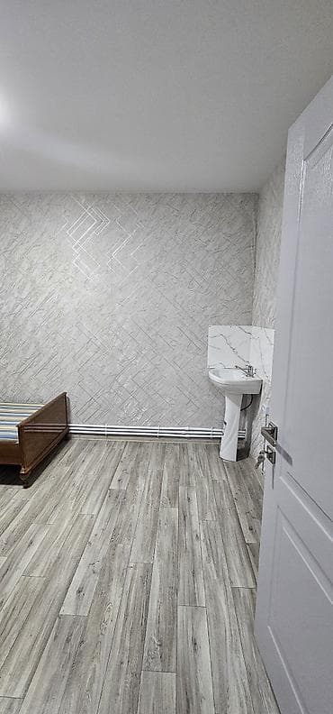 сдаю комнату кызыл аскер: 12 м², С мебелью — 4