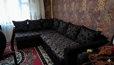 Дивандар: Бурчу бар диван, Жастыктар менен — 1