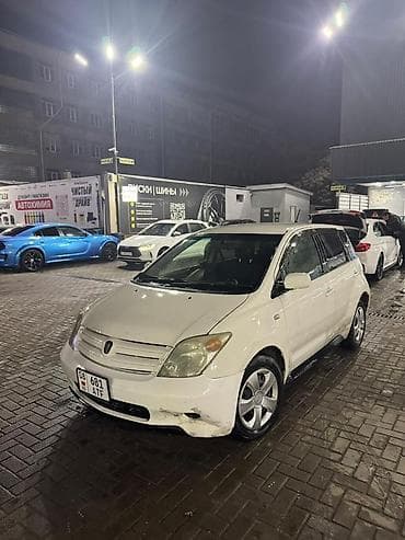 Продажа авто: Toyota Ist: 2002 г., 1.3 л, Автомат, Бензин, Хэтчбэк — 2