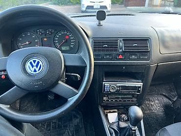 буксировка: Volkswagen Golf: 2003 г., 1.6 л, Механика, Бензин, Хэтчбэк — 4
