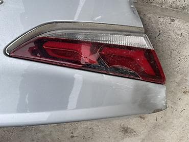 гитара ямаха: Крышка багажника Hyundai, Оригинал — 2