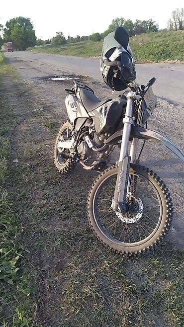 эндуро на номерах: Эндуро 250 куб. см, Бензин, Взрослый — 3