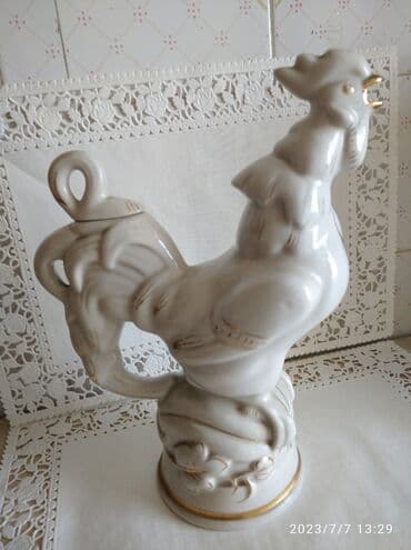 купить эмалированную посуду от производителя: Графин, фарфор белый с золотом — 1