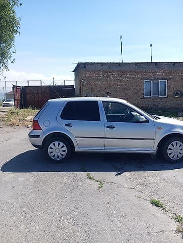 Транспорт: Volkswagen Golf: 1997 г., 1.6 л, Кол менен иштөөчү, Бензин, Хетчбек — 7