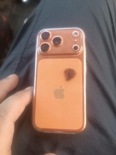 Смартфон с дизайном в стиле iPhone в прозрачном чехле - Корпус