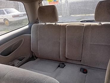 авто компании: Toyota Estima: 2002 г., 2.4 л, Вариатор, Минивэн — 10