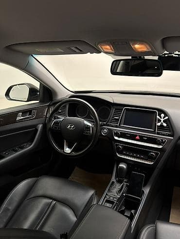 Hyundai Sonata: 2017 г., 2 л, Автомат, Седан — 2