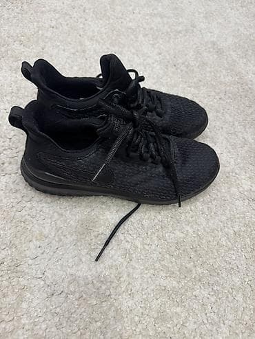 Личные вещи: Кроссовки, 37, 37.5, Nike, Б/у, цвет - Черный, Платная доставка — 2