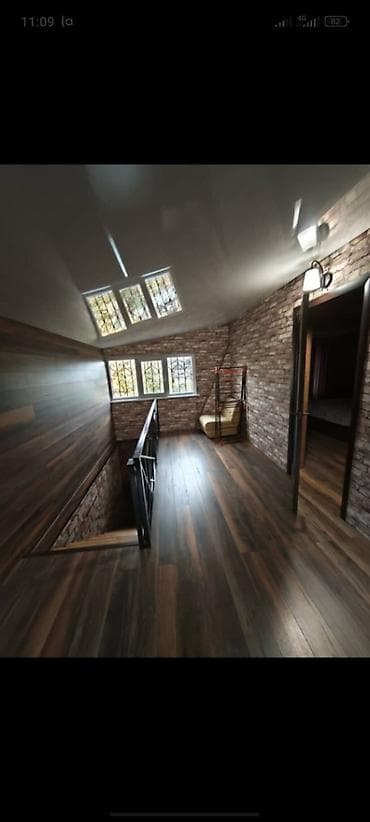 продажа дом с бизнесом: 🏡 Дом у реки — там, где тишина дороже денег. 📍 Село Таш-Мойнок, у — 7