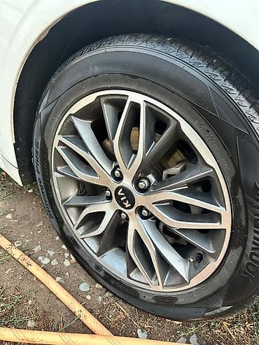 зимние шины r20: Продаются диски KIA комплект, 4 лето, 4 зима, зимные резины новые — 2