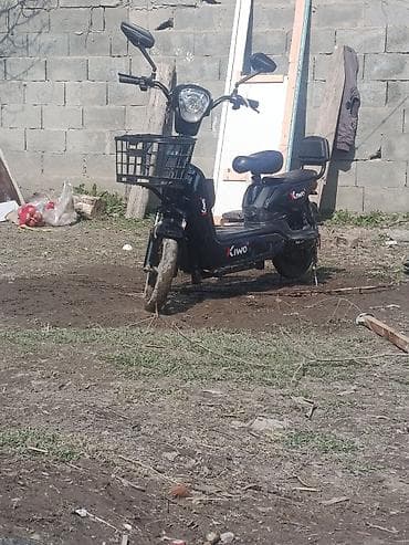 Электрический скутер/мопед Kiwo - Компактный городской электроскутер