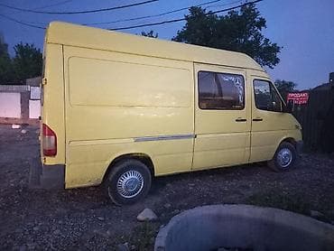 Транспорт: Жеңил жүк ташуучу унаа, Mercedes-Benz, 2 т, Колдонулган — 5