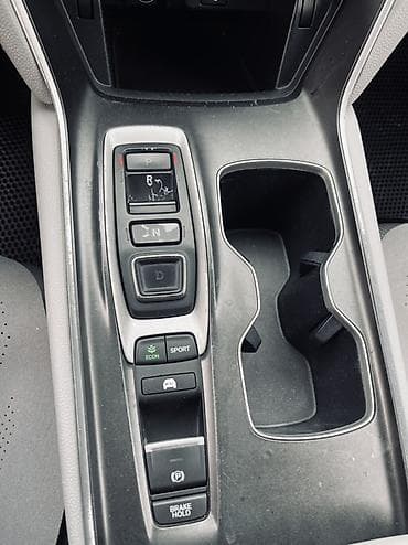 фит фит: Honda Accord: 2018 г., 2 л, Гибрид, Седан — 10