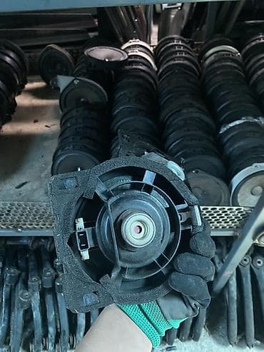 mark levinson: Автомобильные широкополосные динамики (штатные) - Тип — 3