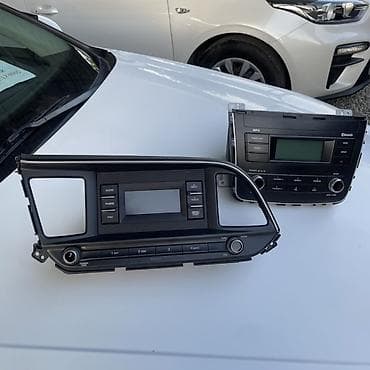 Монитор Штатная аудиосистема для Kia/Hyundai (головное устройство с