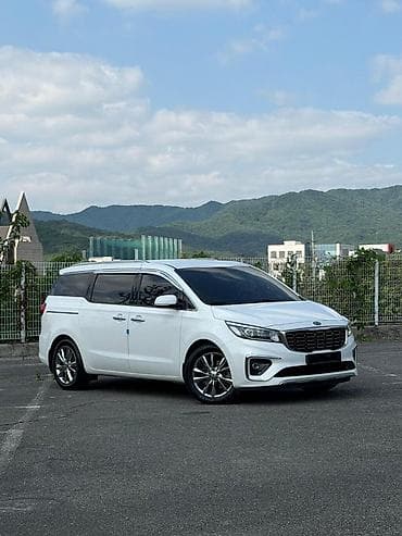 Продажа авто: Kia Carnival: 2020 г., 2.2 л, Автомат, Дизель, Минивэн — 4