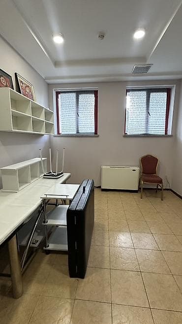 Кыймылсыз мүлк: Кабинет Косметолог үчүн, 13 м², Узак мөөнөткө, Жабдуулары менен — 2
