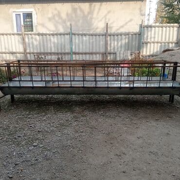 продажа щенков немецкой овчарки с документами в бишкеке: Кормушка для крупного рогатого скота/овец - Двухсекционная длинная — 2