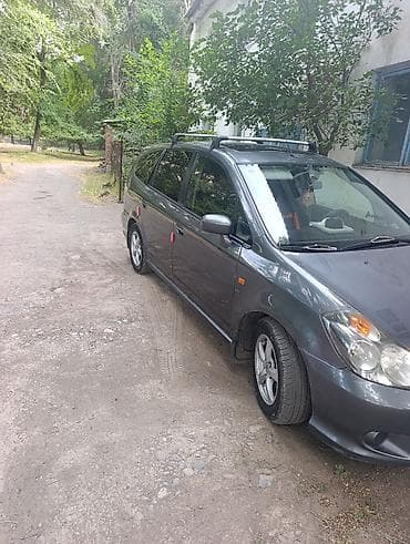 m5 e34: Honda Stream: 2004 г., 0.2 л, Автомат, Бензин, Хэтчбэк — 5