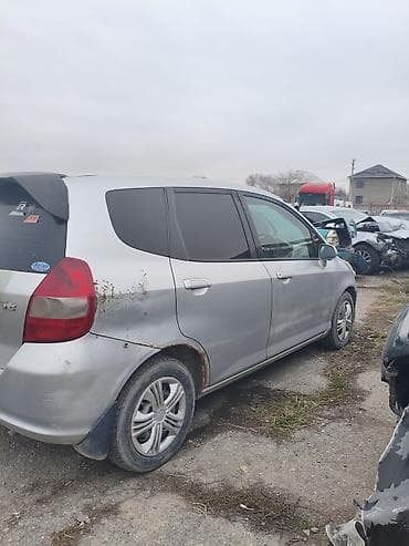 фит бампера: Honda Fit: 2003 г., 1.3 л, Вариатор, Бензин, Хэтчбэк — 1