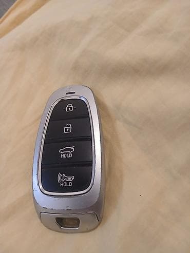 Ключ Hyundai 2020 г., Б/у, Оригинал, Корея at lalafo.kg Ключ Hyundai 2020 г., Б/у, Оригинал, Корея