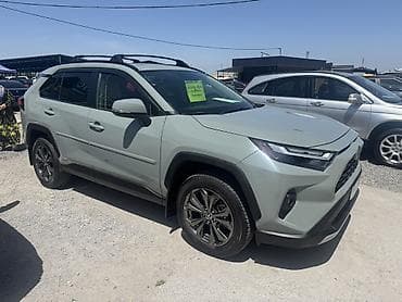 Toyota RAV4: 2023 г., Автомат, Бензин, Кроссовер