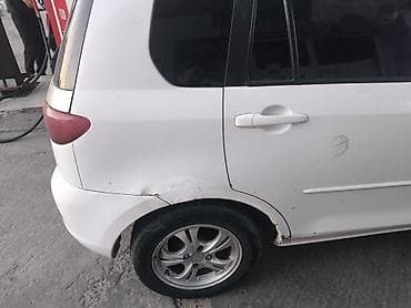 mazda demio 2004: Mazda Demio: 2003 г., Бензин, Хэтчбэк — 2