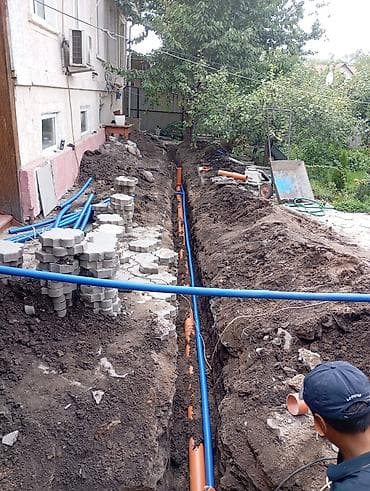 монолитные работы: Монтаж наружной канализации и водоснабжения под ключ - Земляные — 4
