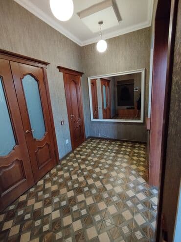 срочно продаю дом барачный тип: 165 м², 5 комнат, Утепленный, Бронированные двери, Кондиционер — 4