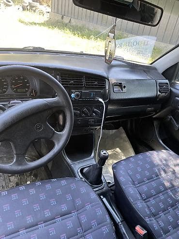 mini coper: Volkswagen Golf: 1992 г., Механика, Бензин, Хэтчбэк — 9