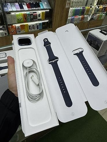 ipad 7: Продаю б/у Apple Watch Series 7. Цвет: синий. Часы в хорошем состоянии — 5