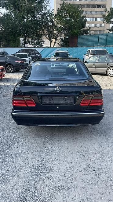 e500 124: Mercedes-Benz E-Class: 2000 г., Седан — 2