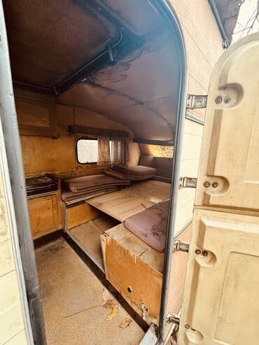 дом меняю: Срочно! Цена договорная. Продаю дом на колёсах 
Уютный и компактный — 3