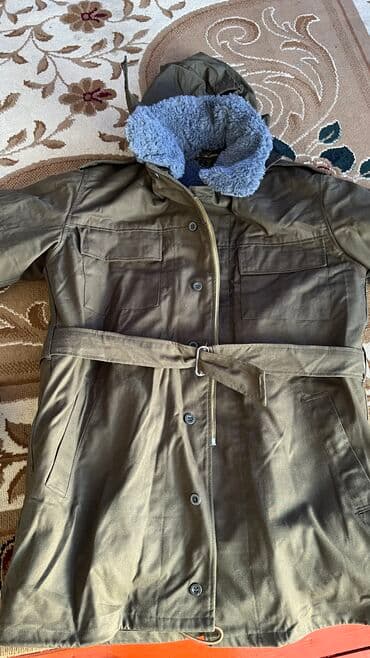 Продается. 56 размер. В Оше. Новая