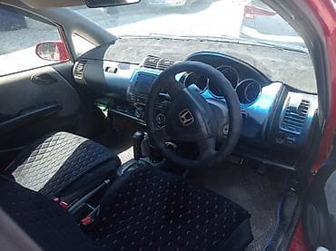 алмаша: Honda Fit: 2003 г., 1.3 л, Вариатор, Бензин, Хетчбек — 4