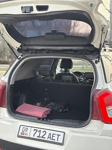 Ssangyong: Ssangyong Tivoli: 2017 г., Автомат, Дизель, Кроссовер — 6