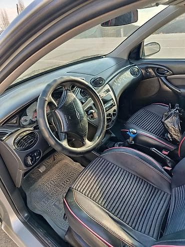 Ford Focus: 2002 г., Механика, Универсал