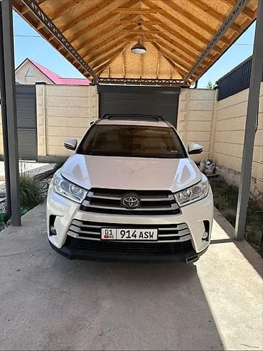 Toyota Highlander: 2018 г., 3.5 л, Автомат, Бензин, Кроссовер lalafo.kg да Toyota Highlander: 2018 г., 3.5 л, Автомат, Бензин, Кроссовер