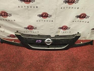 Решетка радиатора Nissan