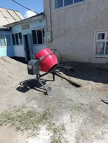 комтер: Бетономешалка Ручная, Средняя (150 - 300 л) — 1