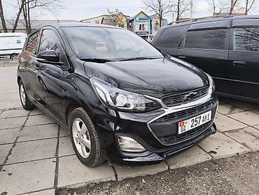 lada car: Chevrolet Spark: 2019 г., 1 л, Автомат, Бензин, Хэтчбэк — 4