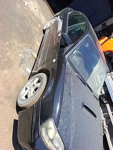 Транспорт: Subaru Legacy: 2001 г., 2 л, Автомат, Бензин, Седан — 2