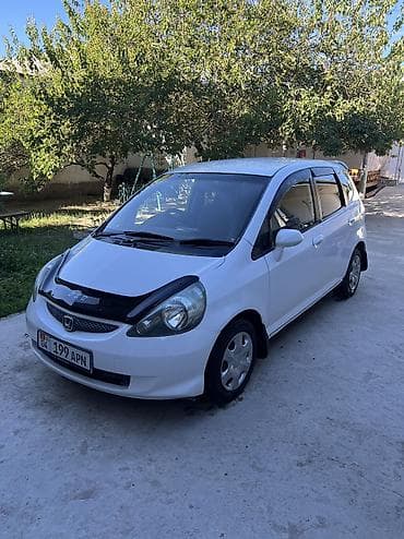 Продажа авто: Honda Fit: 2002 г., 1.3 л, Автомат, Бензин, Хэтчбэк — 1