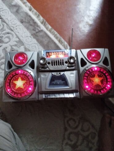 колонка на машине: Магнитола в рабочем состоянии — 4