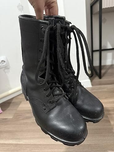 армейские ботинки: Ботинки берцы из натуральной кожи, цвет черный. Характеристики: - — 5