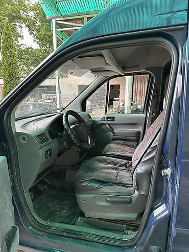 варианты: Ford Tourneo Connect: 2004 г., 1.8 л, Механика, Бензин, Универсал — 9