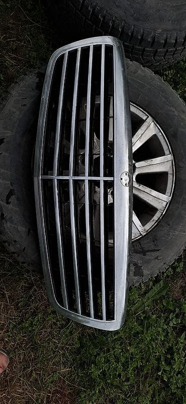 Решетка радиатора Mercedes-Benz Б/у, Оригинал